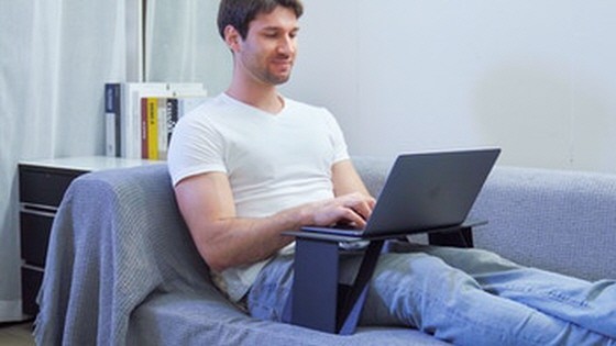 iSwift Pi: Paper-Thin Durable Laptop Desk For Bed and Office