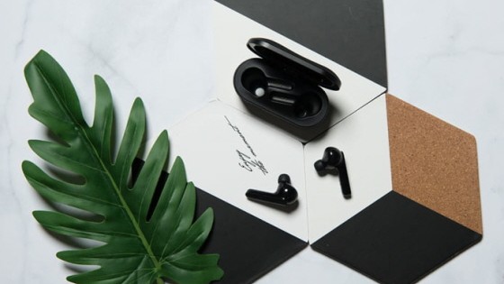 Mobvoi Earbuds Gesture: Intuitive AI Assistance