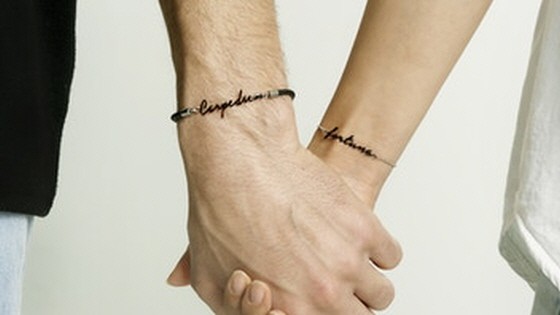 World’s First Customizable Lettering Tattoo Bracelet